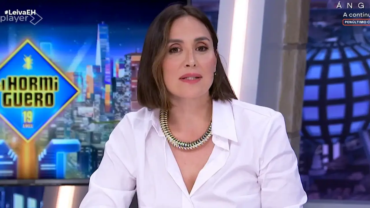Tamara Falcó se pronuncia sobre las fotos de la princesa Leonor en bikini: «Está viviendo como una chica joven»