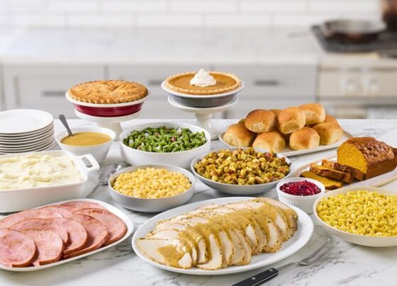 Bob Evans Unveils 2025 Thanksgiving Meal Lineup with Brand-New Sides, Desserts and More